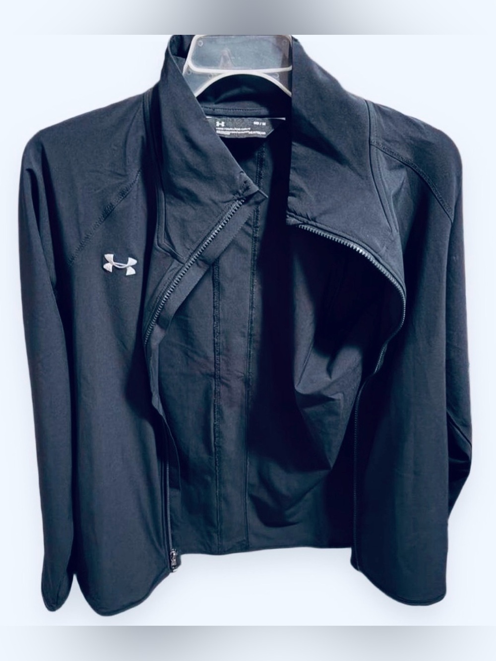 Under Armour HeatGear Black Full Zip Jacket Women’s Medium
